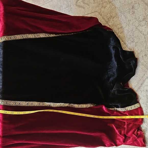 Spirit Red and Black Fairy Tale Queen Women's Costume Size 1X - Picture 14 of 14